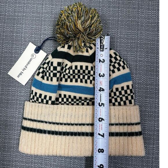 NWT UNITED BY BLUE Recycled Novelty Pom Beanie Shortbread Ribbed Wool Blend Hat - Picture 8 of 9